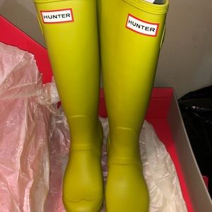 Hunter yellow chartreuse rain boots